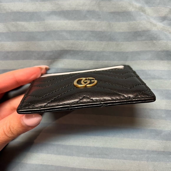 Gucci Marmont Card Holder - Picture 2 of 8